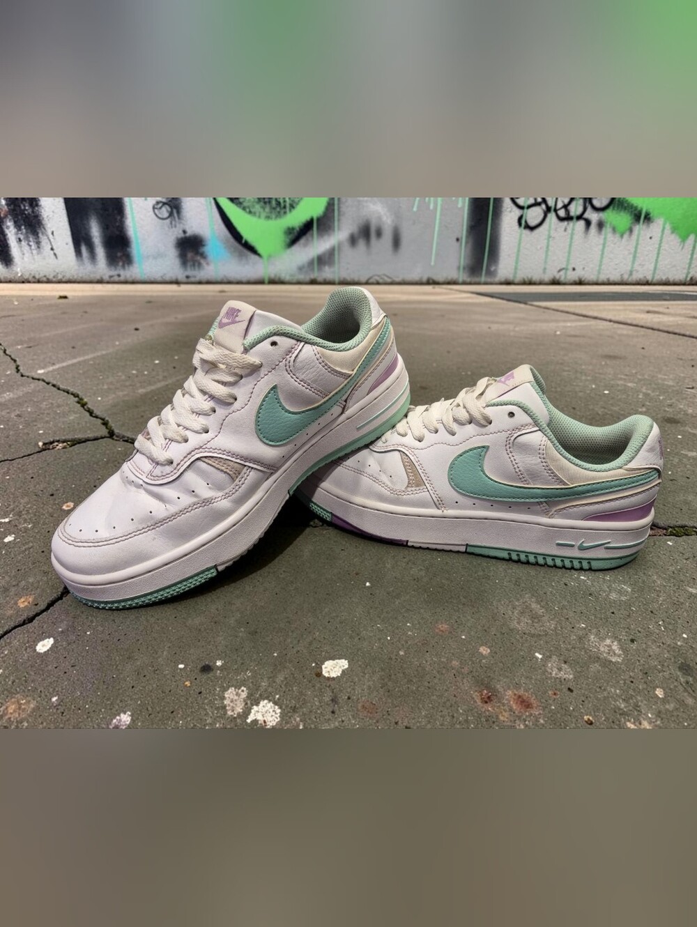 Nike Women's Low-Top Sneakers in Mint and Lavender
